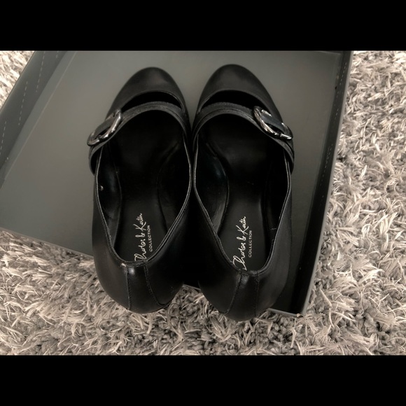 Charles & Keith flats - Picture 4 of 4